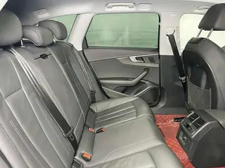 Audi A4 2021 allroad quattro Explore Home interior photo 7