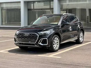 Audi Q5L 2022 40T Deluxe dinámico