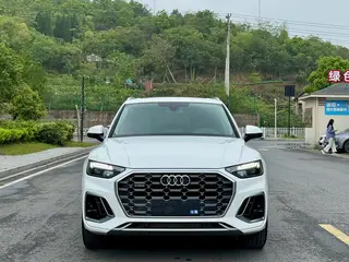 Audi Q5L 2022 Reforma 40T Deluxe dinámico exterior foto 2