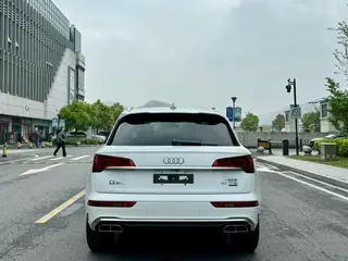 Audi Q5L 2022 Reforma 40T Deluxe dinámico interior foto 12