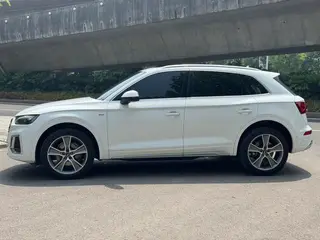 Audi Q5L 2022 45T Deluxe Dynamic exterior photo 5