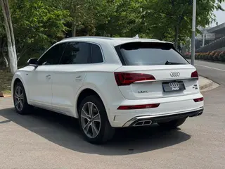 Audi Q5L 2022 45T Deluxe Dynamic interior photo 10