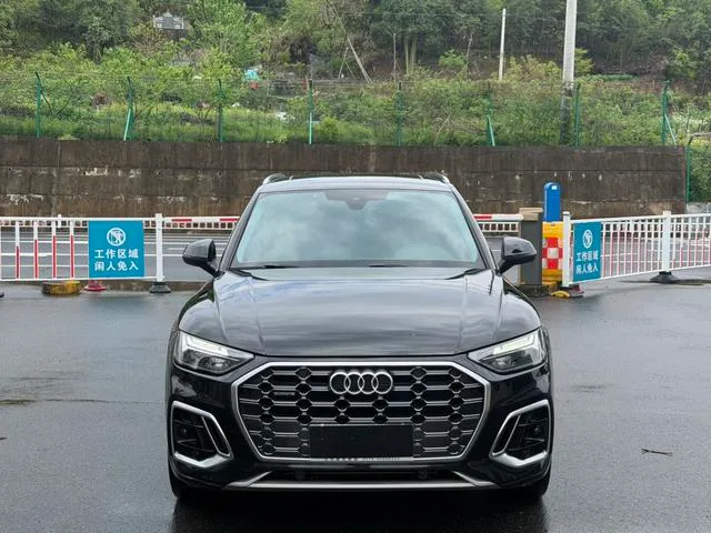 Audi Q5L 2022 Restyling 45T Deluxe Dynamic exterior photo 2