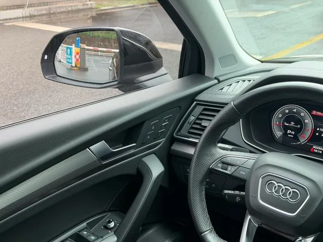 Audi Q5L 2022 Restyling 45T Deluxe Dynamic interior photo 12