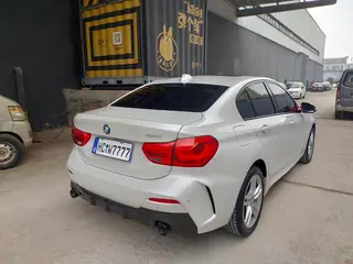 BMW 1 Series 2021 120i M Sports version exterior photo 4