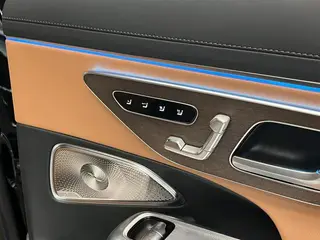 Mercedes-Benz E-Class 2026 E 300 L Type de luxe Voiture intérieur photo 17