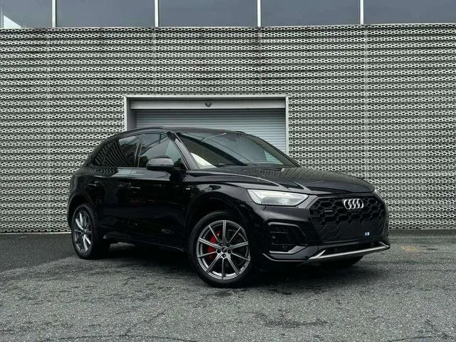 Audi Q5L 2023 45T Deluxe Dynamic exterior photo 3
