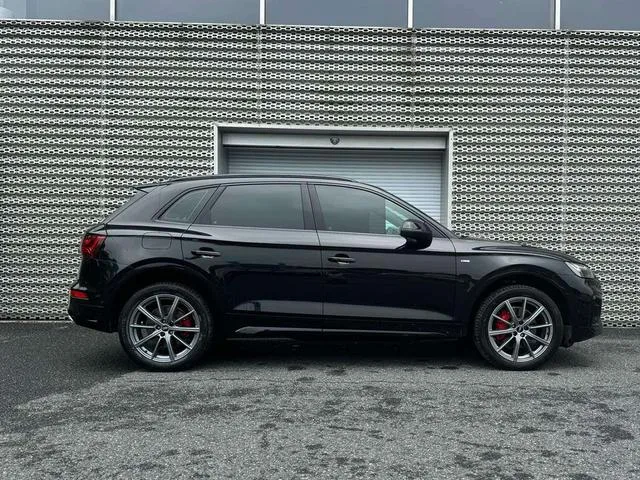 Audi Q5L 2023 45T Deluxe Dynamic exterior photo 4