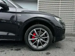 Audi Q5L 2023 45T Deluxe Dynamic exterior photo 5