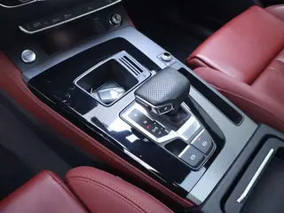 Audi Q5L 2024 40TFSI Deluxe Dynamic interior photo 13