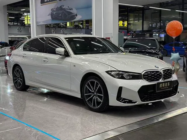 BMW 3 Series 2023 325Li M Ensemble de sport extérieur photo 3