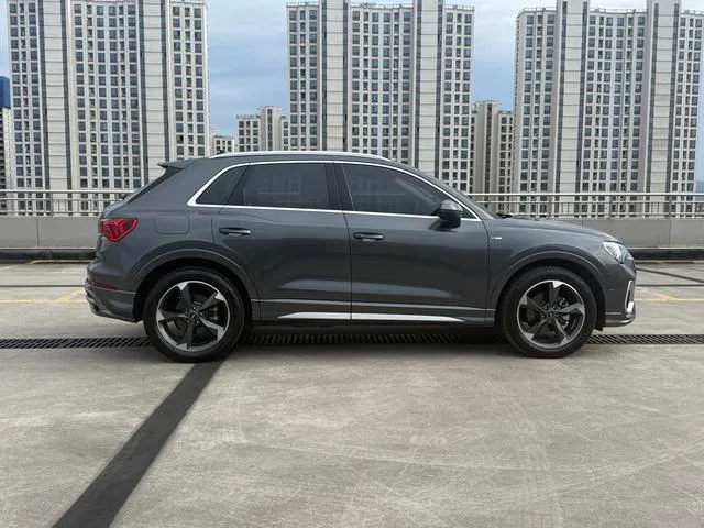 Audi Q3 2023 35 TFSI Tipo dinámico de moda (1.5T) exterior foto 3