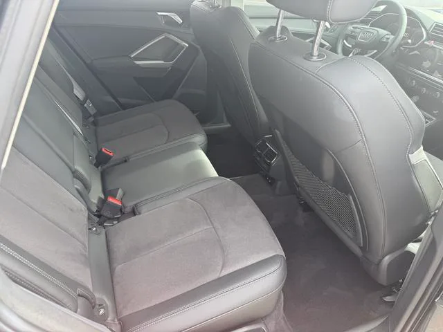 Audi Q3 2023 35 TFSI Tipo dinámico de moda (1.5T) interior foto 19