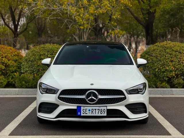Mercedes-Benz CLA 2022 CLA 200 Four-door coupe exterior photo 3