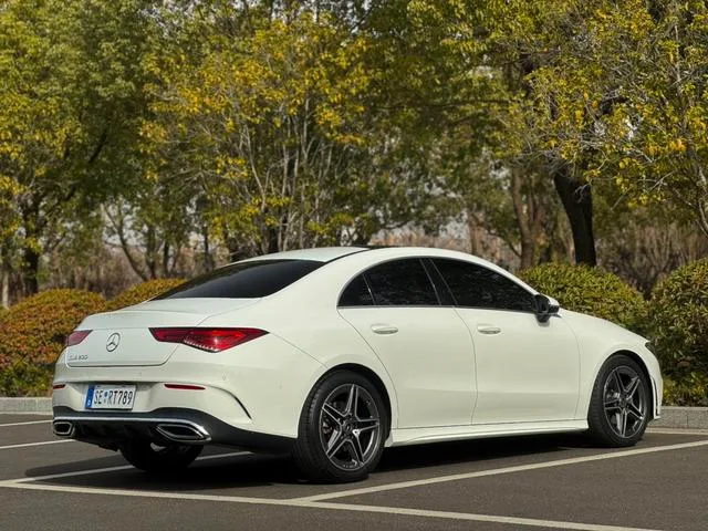 Mercedes-Benz CLA 2022 CLA 200 Four-door coupe exterior photo 9