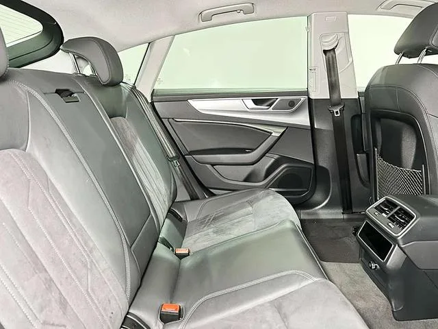 Audi A7 2023 45 TFSI Selección interior foto 7