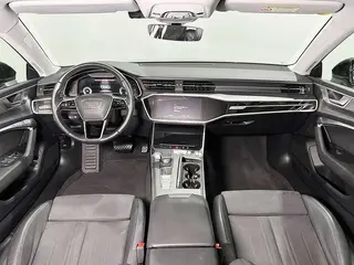 Audi A7 2023 45 TFSI Selección interior foto 9