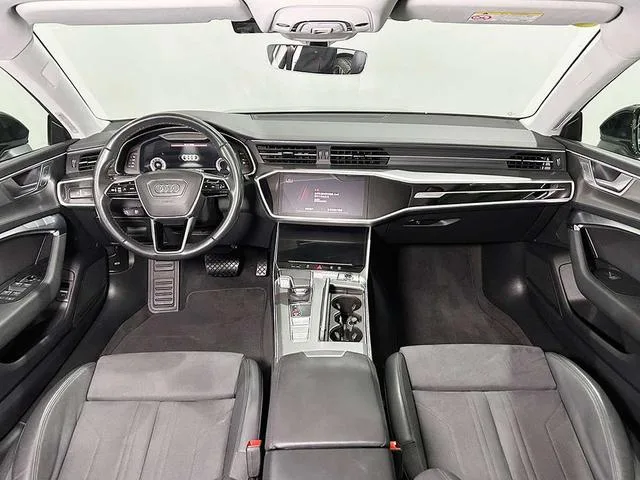 Audi A7 2023 45 TFSI Selección interior foto 9