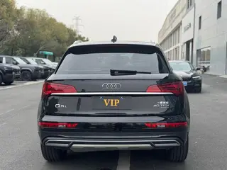 Audi Q5L 2023 40T Deluxe Elegant interior photo 10