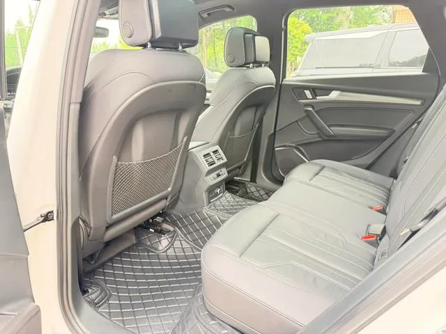 Audi Q5L Sportback 2023 40 TFSI Luxury type interior photo 11