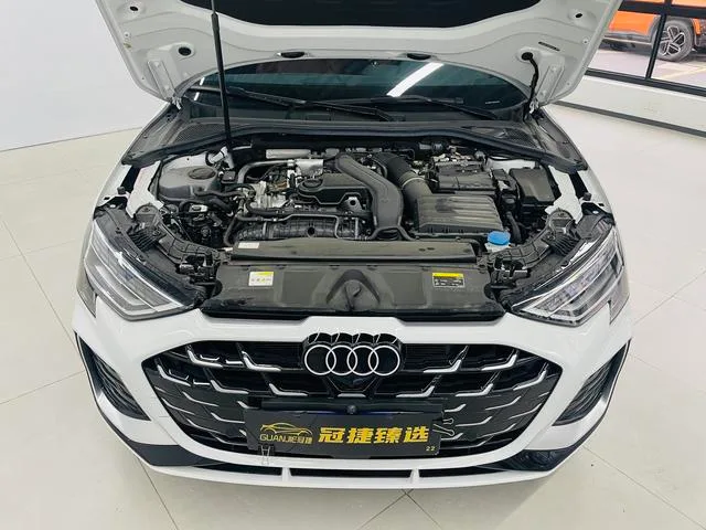 Audi A3 2025 A3L Limousine 35 TFSI Flying Privilege exterior photo 2