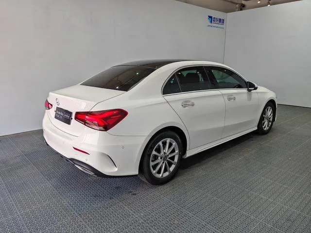 Mercedes-Benz A-Class 2022 A 200 L Спортивный седан Модная версия экстерьер фото 6