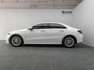 Mercedes-Benz A-Class 2022 A 200 L Спортивный седан Модная версия экстерьер фото 7