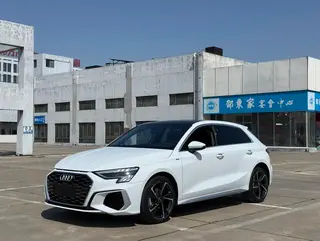 Audi A3 2023 Sportback 35 TFSI Fashion Sport