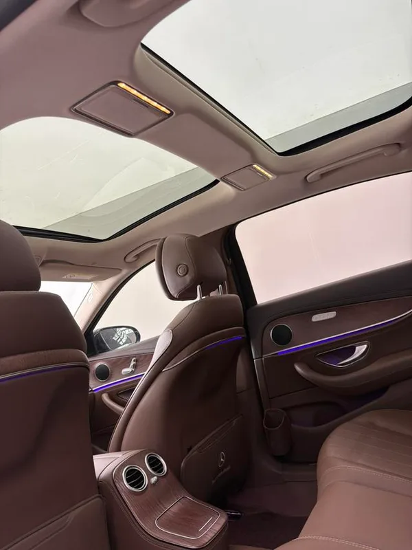 Mercedes-Benz E-Class 2022 Restyling E 260 L Passenger car exterior photo 10