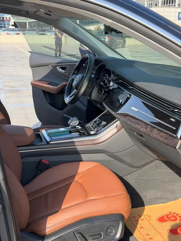 Audi Q8 2021 55 TFSI Type de luxe dynamique intérieur photo 9