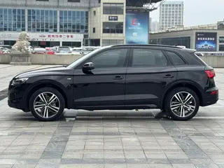 Audi Q5L 2022 40T RS Burning rate kit type exterior photo 8