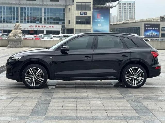 Audi Q5L 2022 40T RS Burning rate kit type exterior photo 8