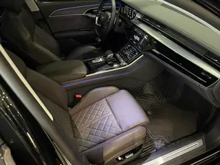 Audi A8 2022 A8L 50 TFSI quattro Comfort Collection Edition interior photo 6