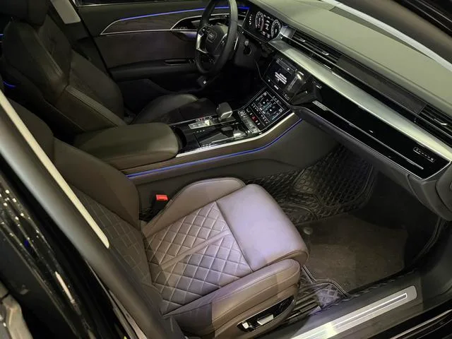 Audi A8 2022 A8L 50 TFSI quattro Comfort Collection Edition interior photo 6