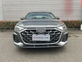 Audi A3 2025 A3L Limousine 35 TFSI Tipo exclusivo Flying Spur exterior foto 2