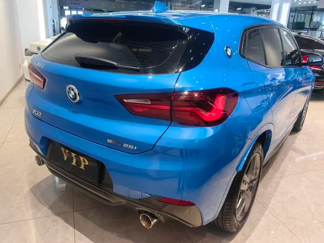 BMW X2 2020 sDrive25i Leading Type M Sports suit interior photo 20