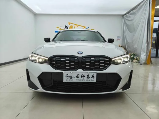 BMW 3 Series 2023 325Li M Sports Night Suit exterior photo 2