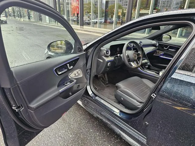 Mercedes-Benz C-Class 2026 C 260 L Haoye Sports Sedan interior photo 12