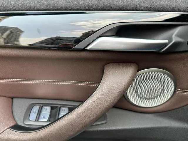 BMW X1 2021 sDrive20Li Premium Class exterior photo 5