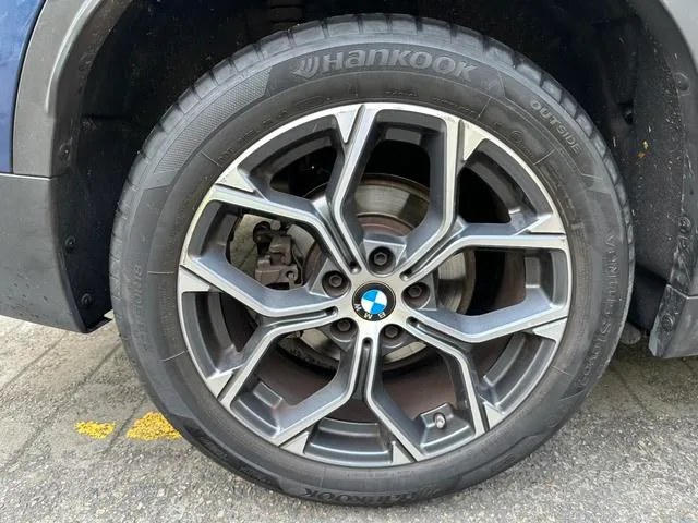 BMW X1 2021 sDrive20Li Premium Class interior photo 13