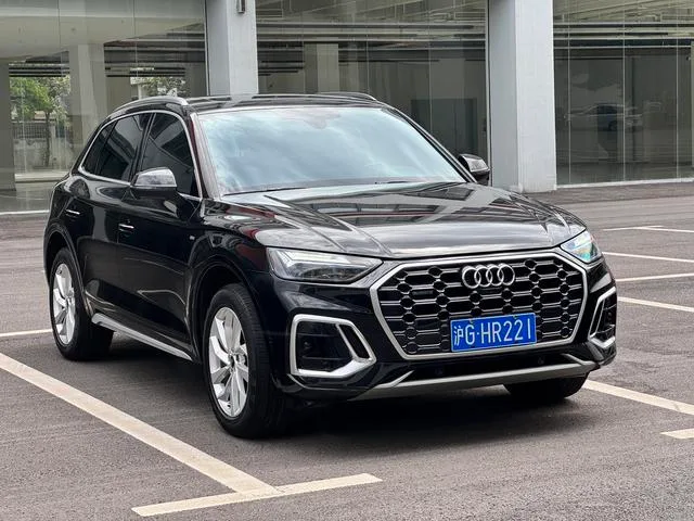 Audi Q5L 2022 40T Deluxe dinámico exterior foto 3