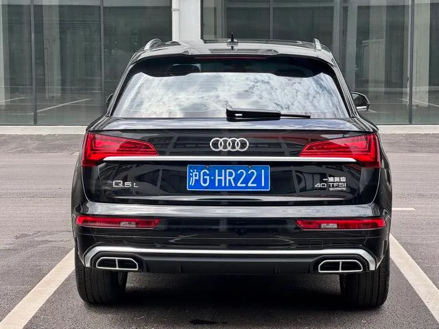 Audi Q5L 2022 40T Deluxe dinámico exterior foto 4
