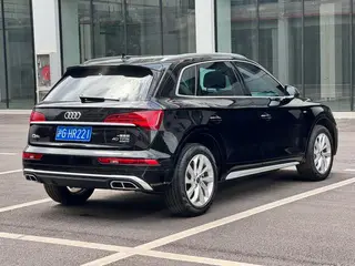Audi Q5L 2022 40T Deluxe dinámico exterior foto 5