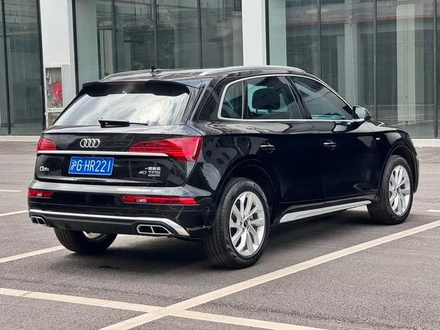 Audi Q5L 2022 40T Deluxe dinámico exterior foto 5