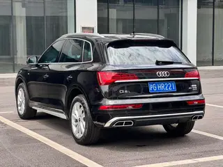 Audi Q5L 2022 40T Deluxe dinámico exterior foto 6