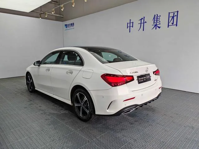 Mercedes-Benz A-Class 2024 A 200 L Fashion Edition exterior photo 4