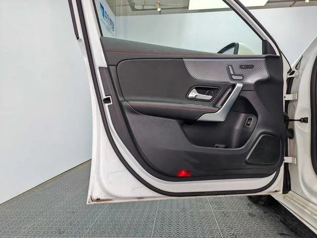 Mercedes-Benz A-Class 2024 A 200 L Fashion Edition interior photo 13