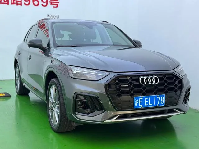Audi Q5L 2022 40T Fashion dynamic type exterior photo 3