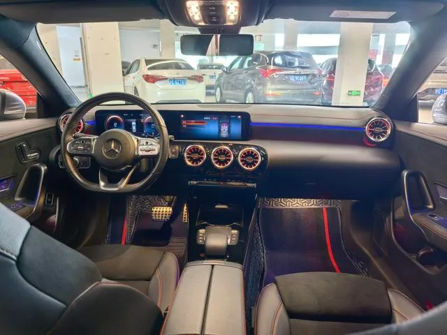 Mercedes-Benz CLA 2021 CLA 200 Four-door coupe exterior photo 5