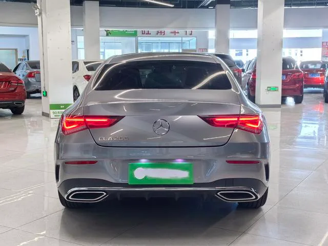 Mercedes-Benz CLA 2021 CLA 200 Four-door coupe interior photo 16
